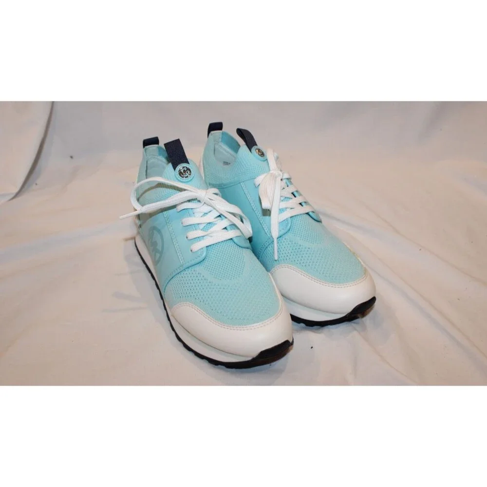 Michael Kors Women's Dash Knit Trainer Sneakers Mystic Blue Size 9 NIB